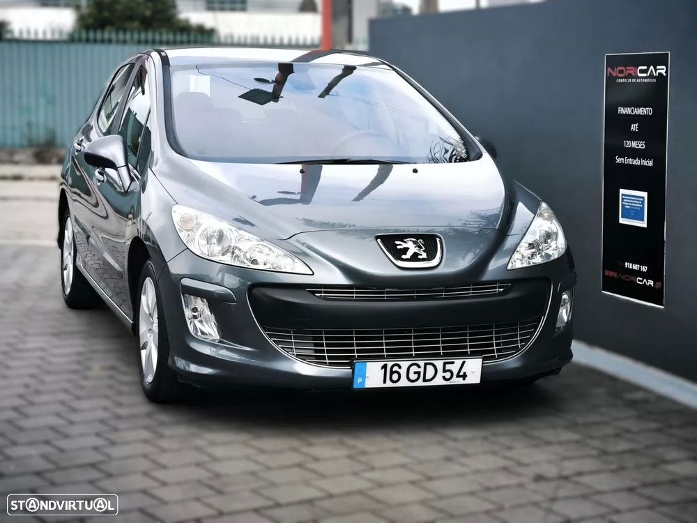 Peugeot 308 1.6 HDi Executive - 18