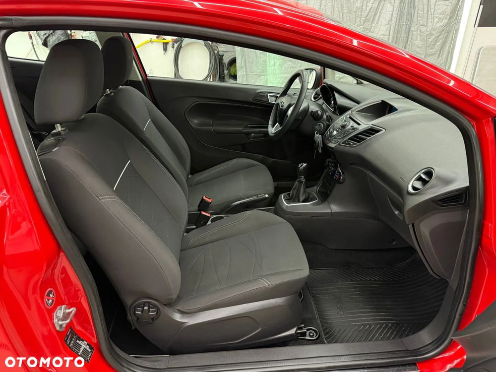 Ford Fiesta - 16