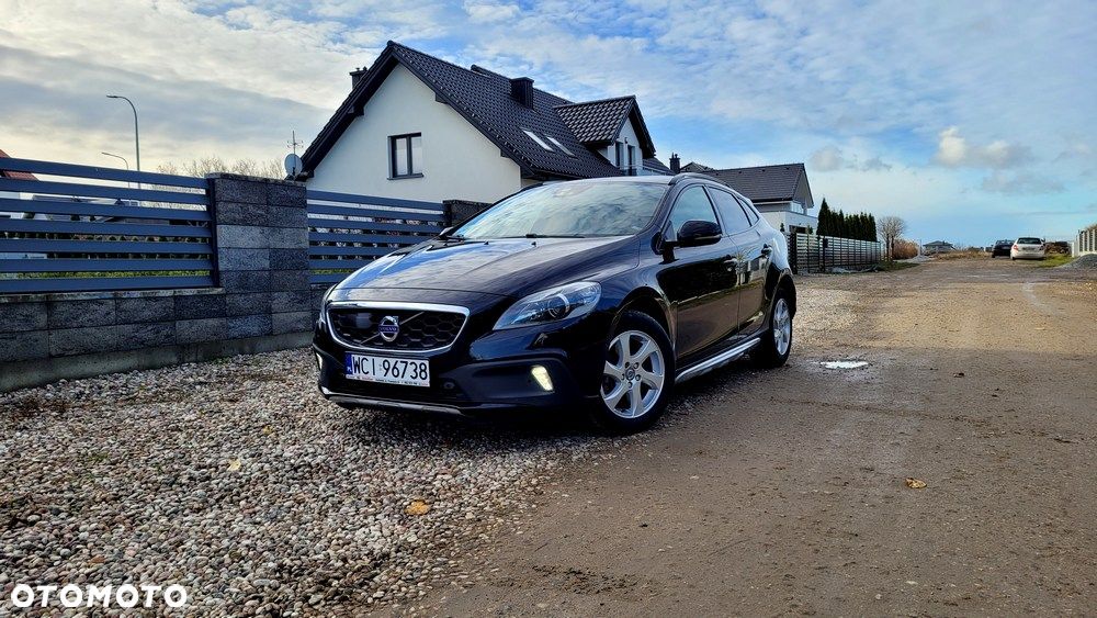Volvo V40 D3 Geartronic Summum - 1