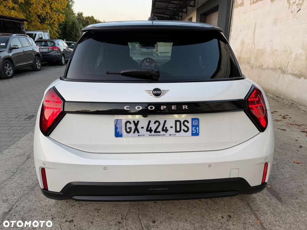 MINI Cooper - 24