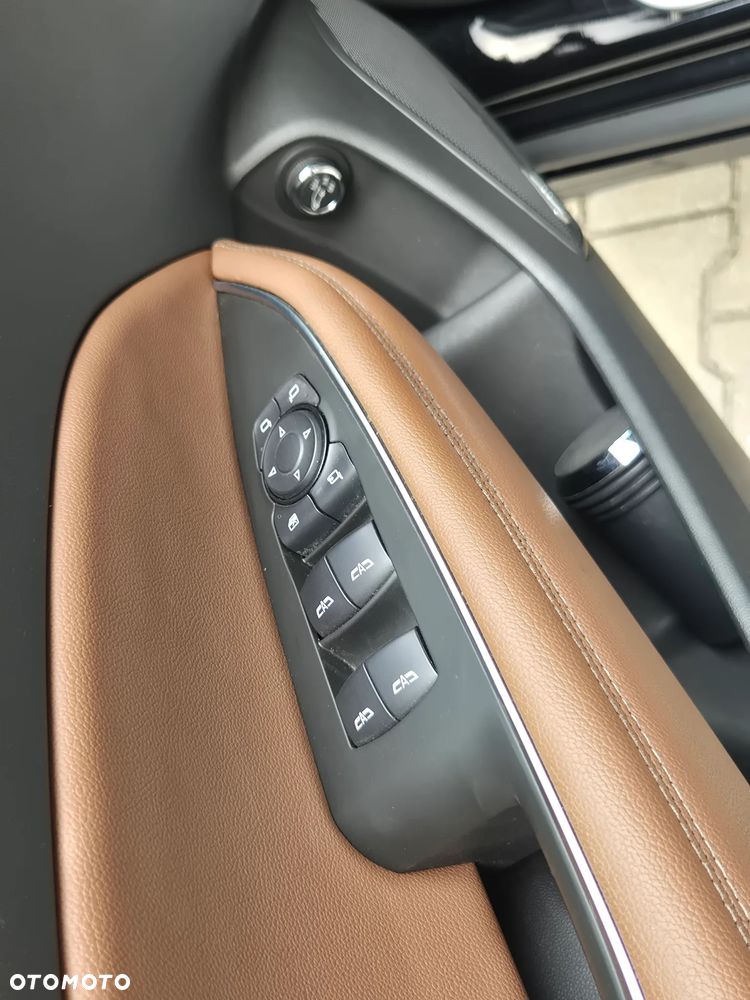 Opel Insignia - 13