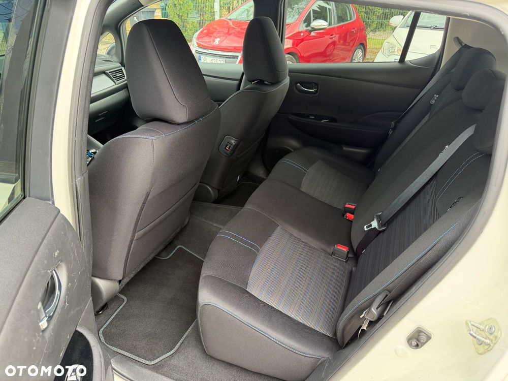 Nissan Leaf 40 kWh Tekna - 8