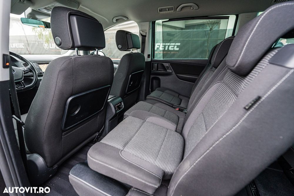 Volkswagen Sharan 2.0 TDI DSG (BlueMotion Technology) Comfortline - 26