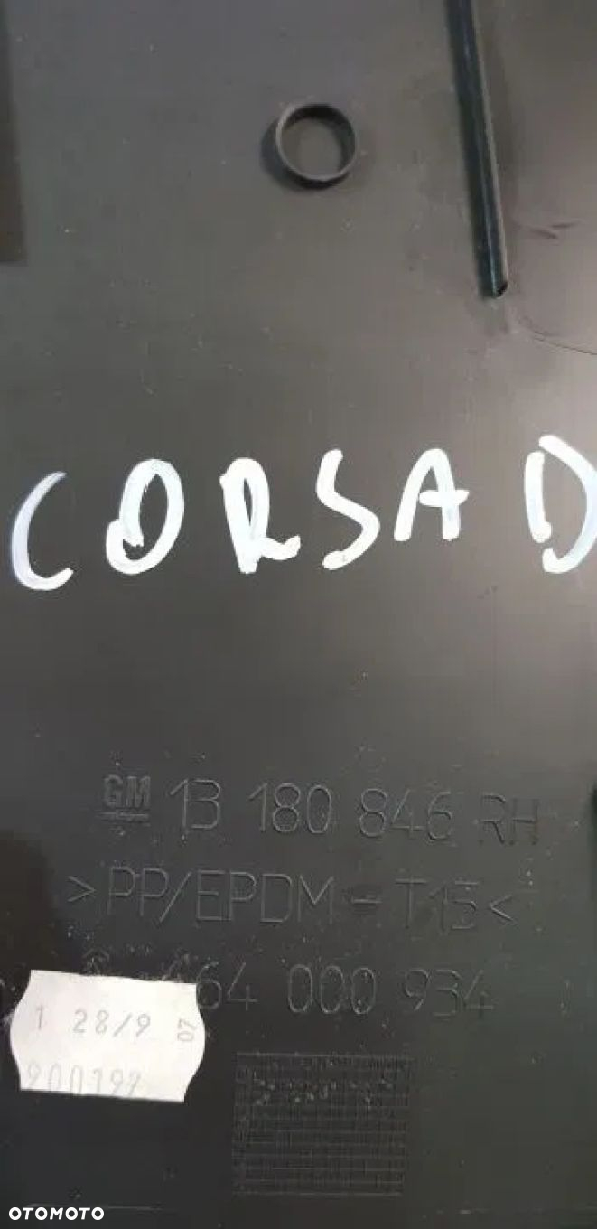 OSŁONA SŁUPKA ŚRODKOWEGO LEWA PRAWA CORSA D 5D HB - 4