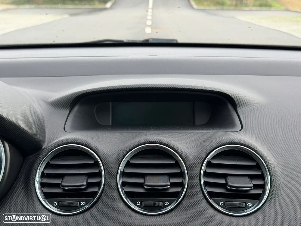 peugeot 308-sw ver-1-6-hdi-premium-cvm6 - 10