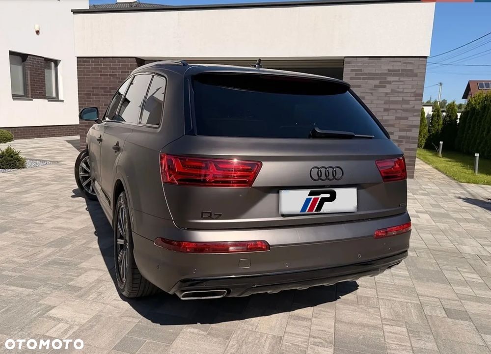 Audi Q7 - 5