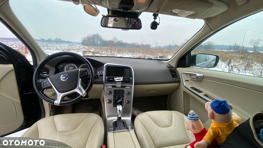 Volvo XC 60 D5 AWD Summum - 7