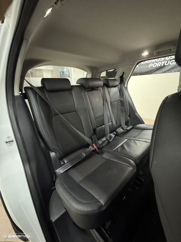 Land Rover Discovery Sport 2.0 eD4 Pure - 19