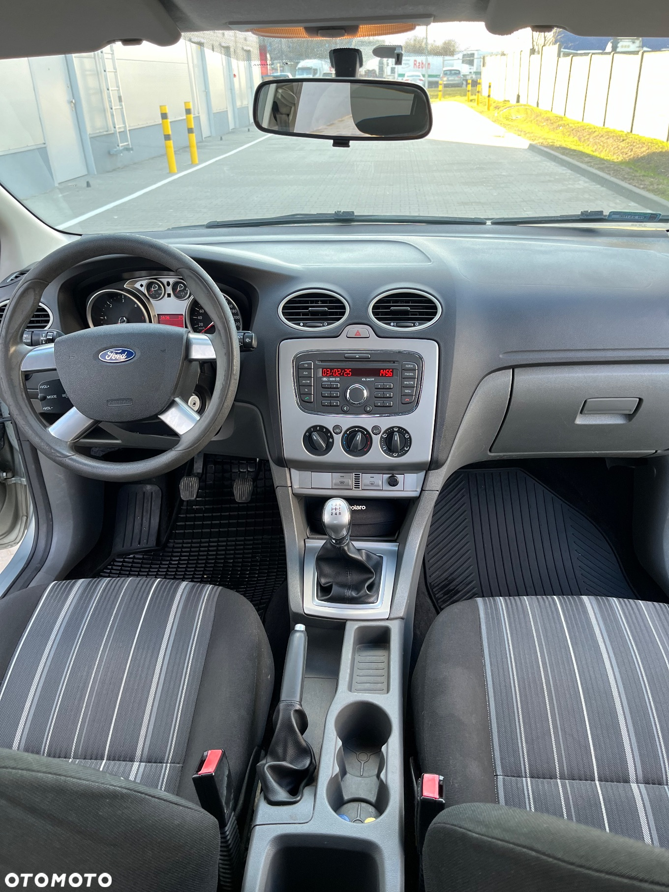 Ford Focus - 29
