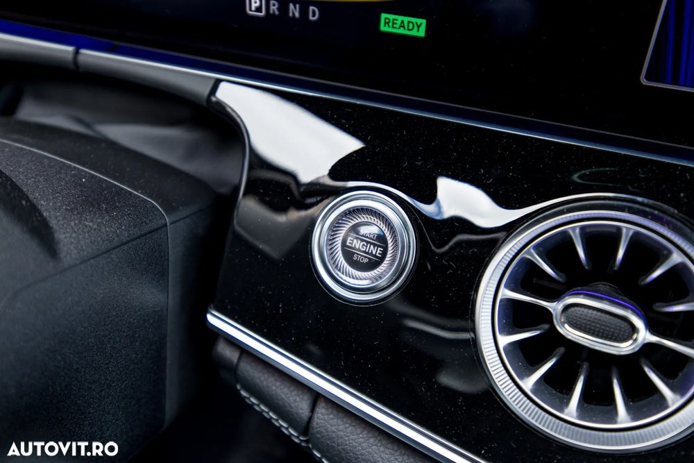 Mercedes-Benz AMG GT 4-door Coupe 43 4Matic+ - 37