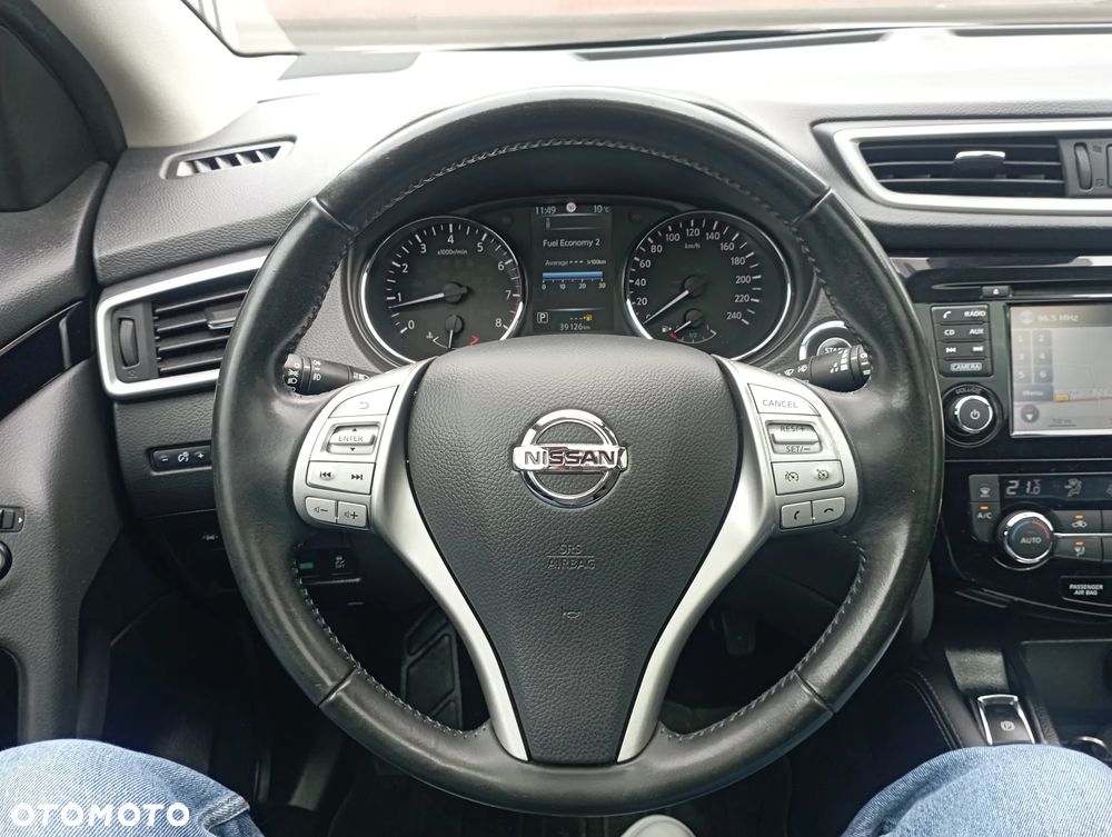Nissan Qashqai 1.2 DIG-T N-Connecta Xtronic EU6 - 13