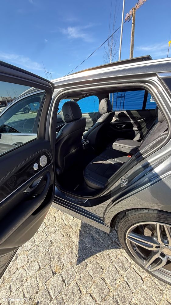 Mercedes-Benz E 220 d 9G-TRONIC AMG Line - 9