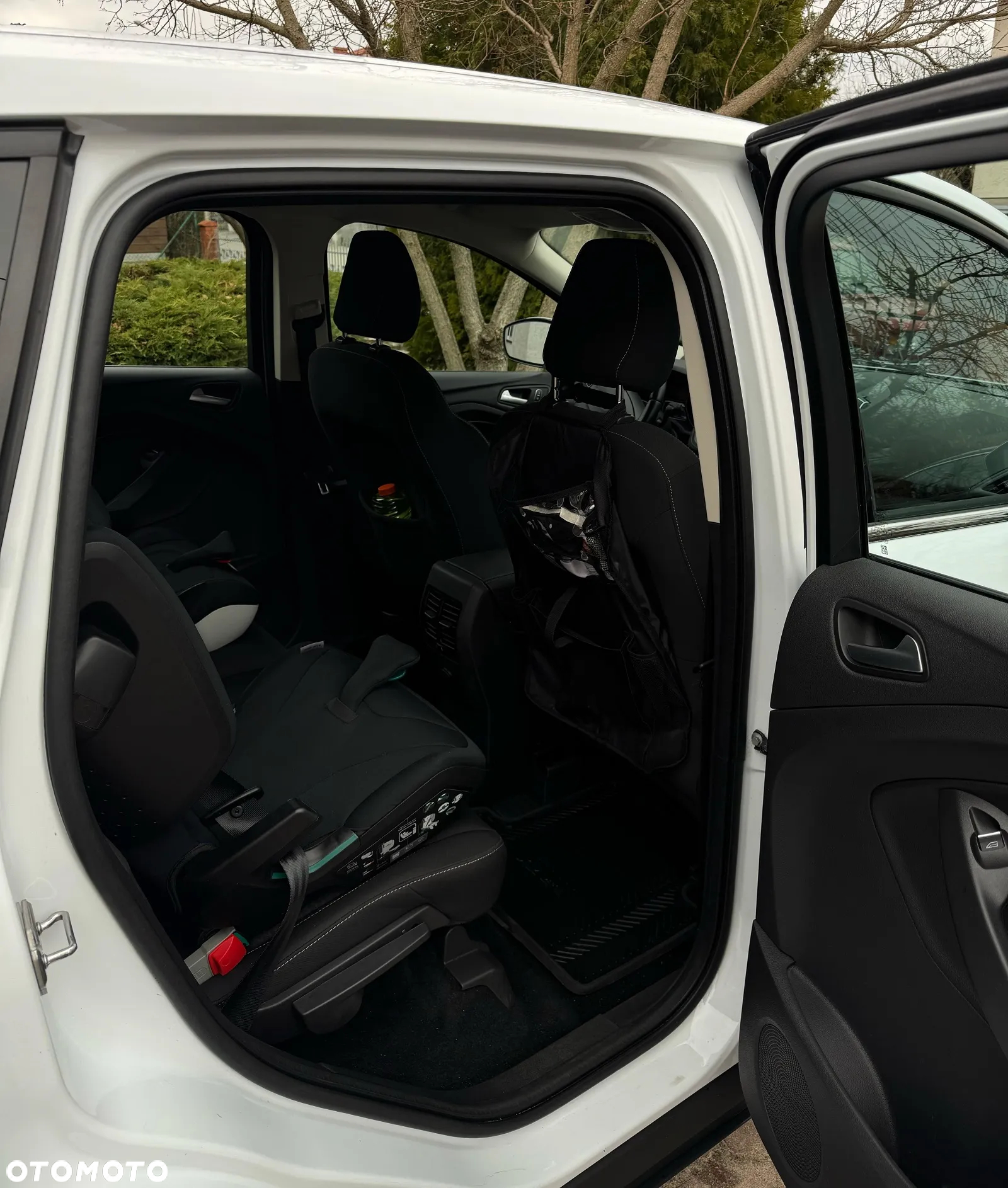 Ford Kuga - 6