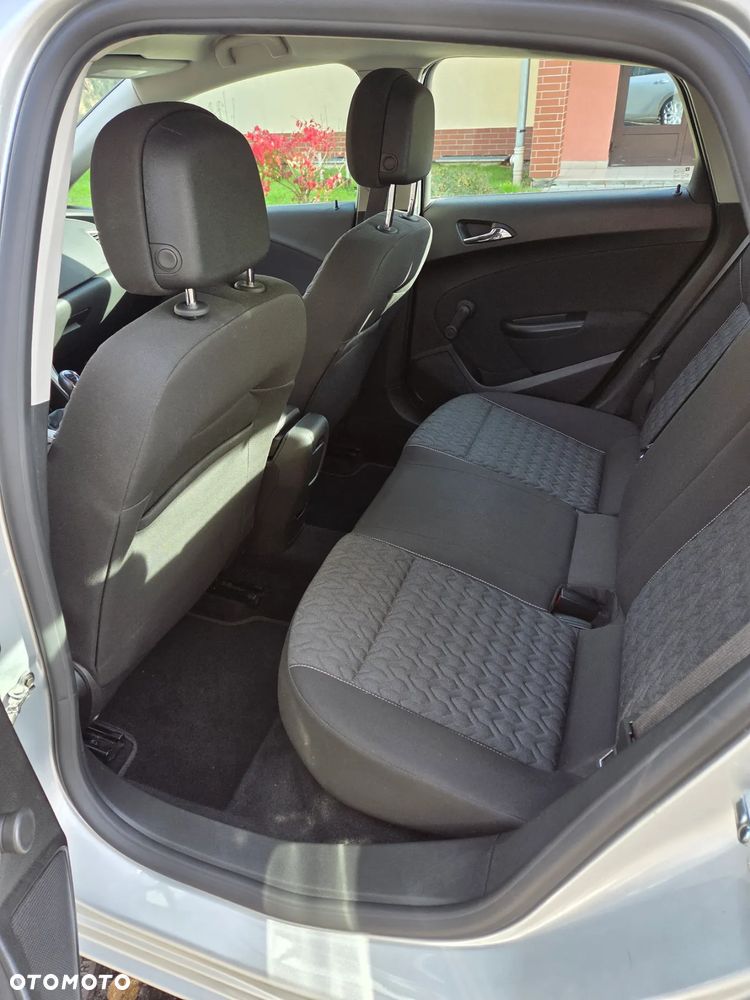 Opel Astra 1.4 Turbo Active - 12