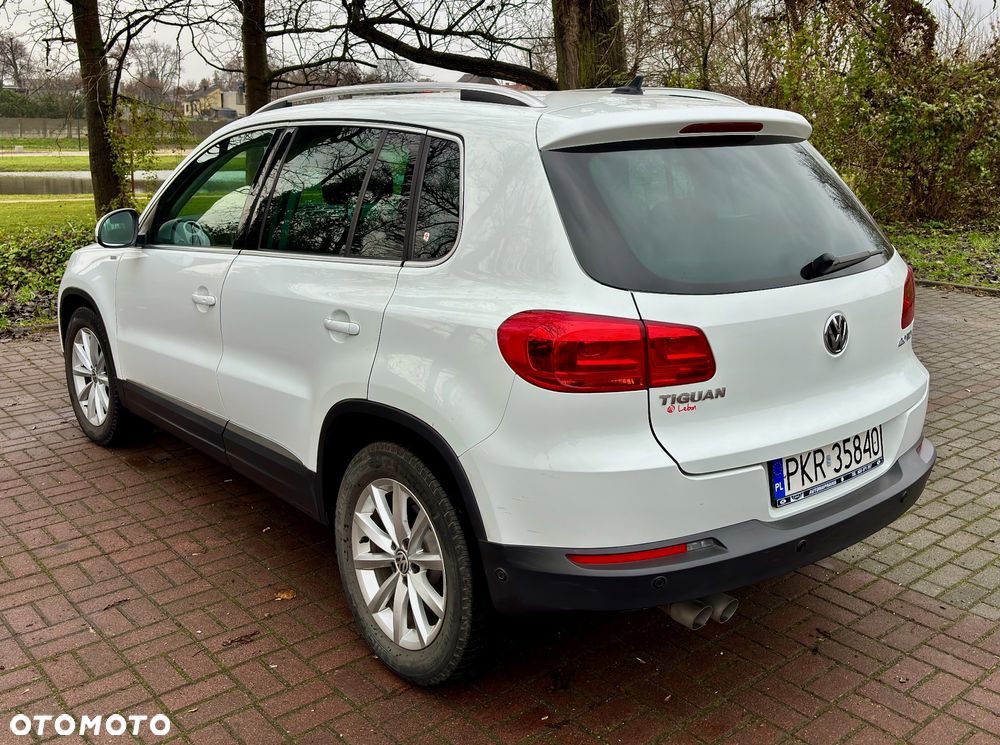 Volkswagen Tiguan - 2