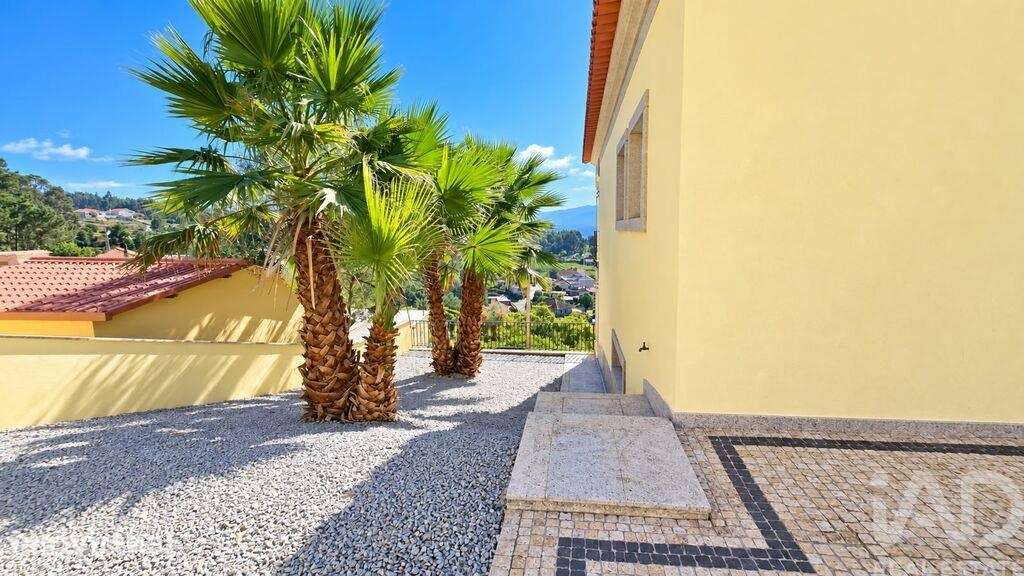 Casa de Campo T6 em Vila Cova da Lixa e Borba de Godim de 567 m2 - Grande imagem: 5/37