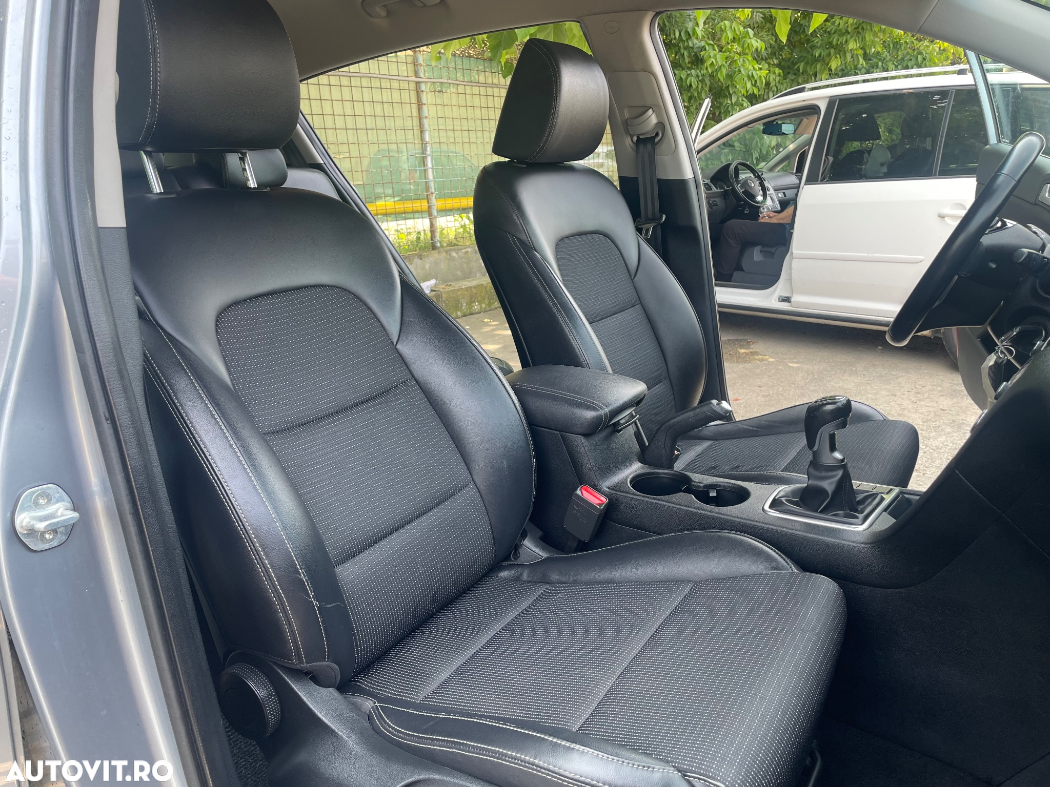 Kia Sportage 1.6 DSL 6MT 4x2 GT Line - 35
