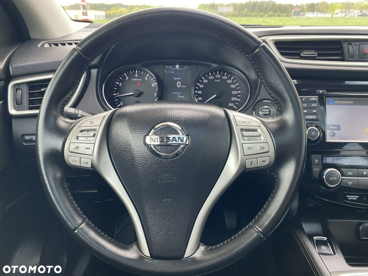Nissan Qashqai - 27