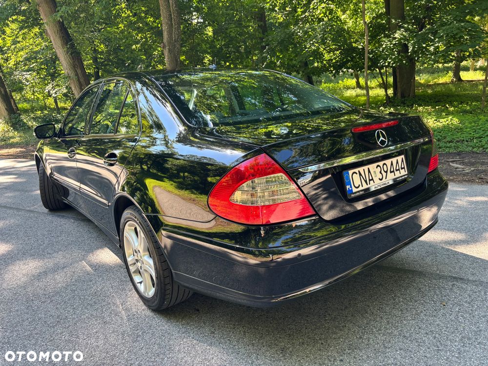 Mercedes-Benz Klasa E 200 Kompressor Classic - 6