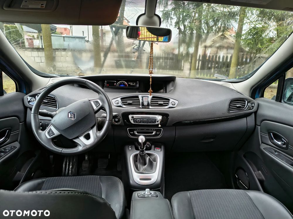 Renault Grand Scenic TCe 130 Bose Edition - 9