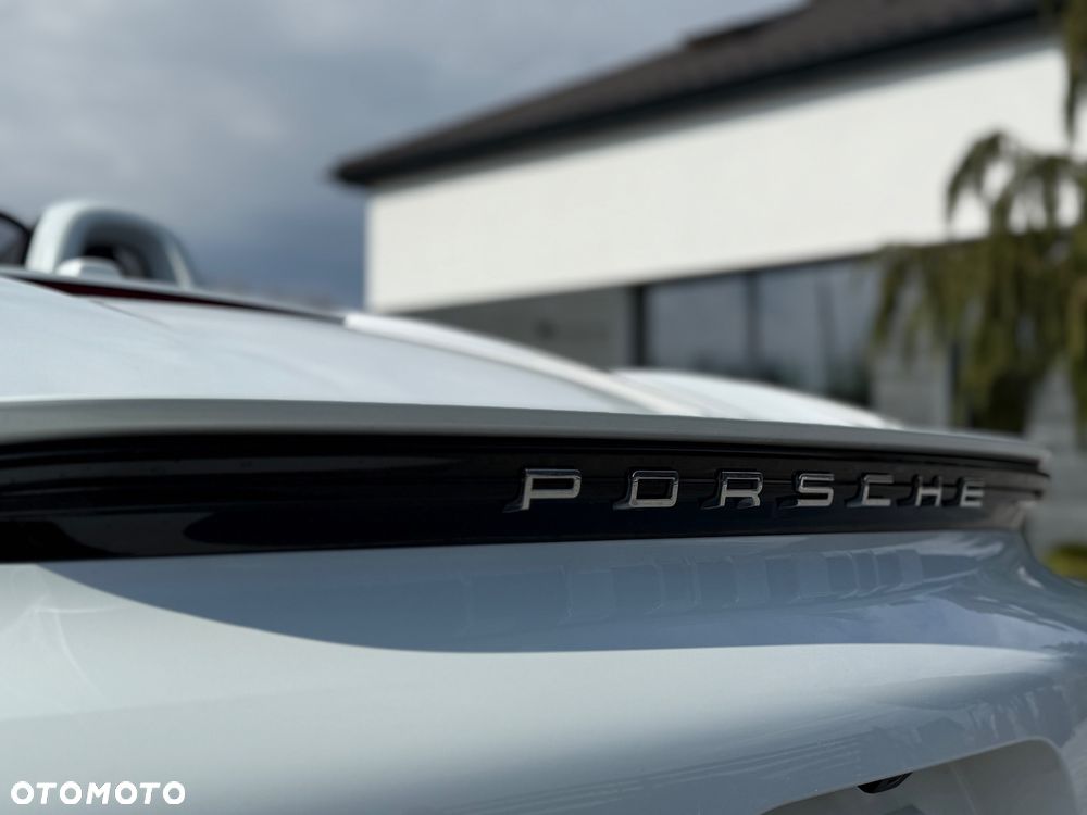 Porsche Boxster - 9