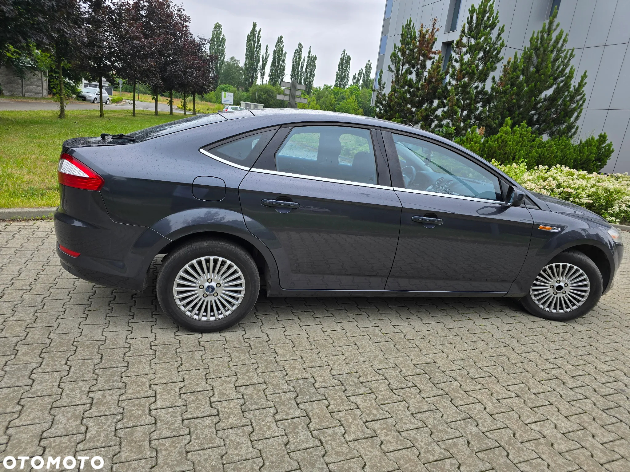Ford Mondeo 1.8 TDCi Ambiente - 6