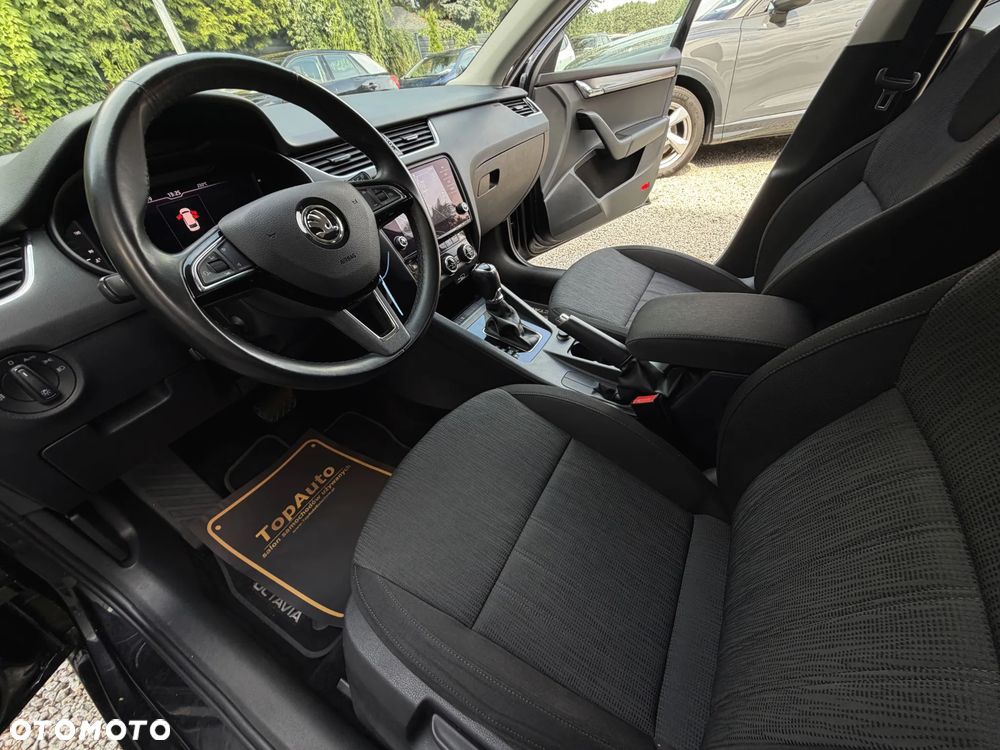 Skoda Octavia 2.0 TSI GPF Ambition DSG - 18
