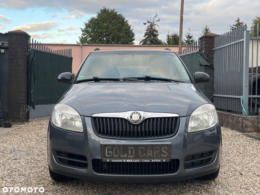 Skoda Fabia 1.2 HTP Ambiente - 11
