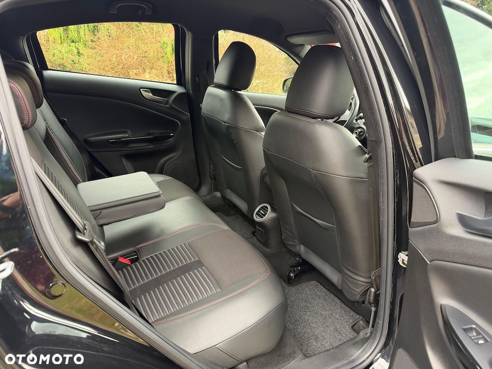 Alfa Romeo Giulietta 2.0 JTDM Distinctive - 35