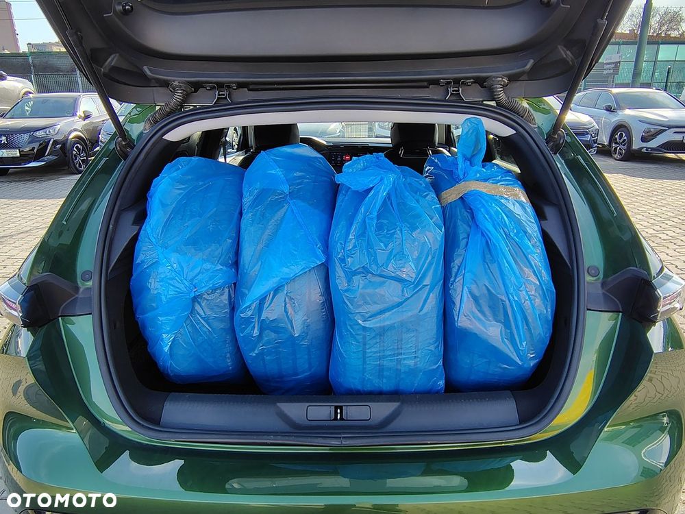 Peugeot 308 1.2 PureTech Allure S&S - 11