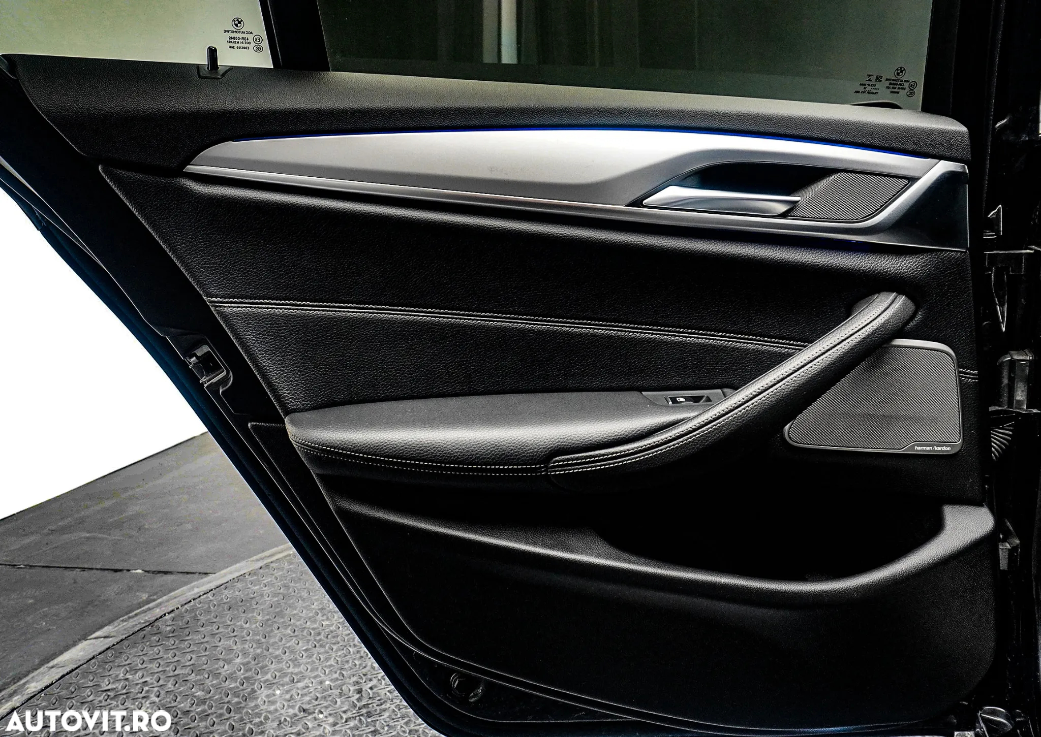 BMW Seria 5 530e AT PHEV - 29