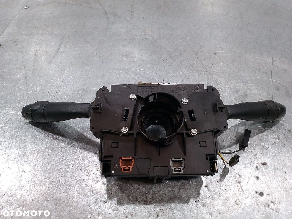PRZEŁĄCZNIK ZESPOLONY CITROEN C3 96491650XT  COM2002 1.4 8V - 4