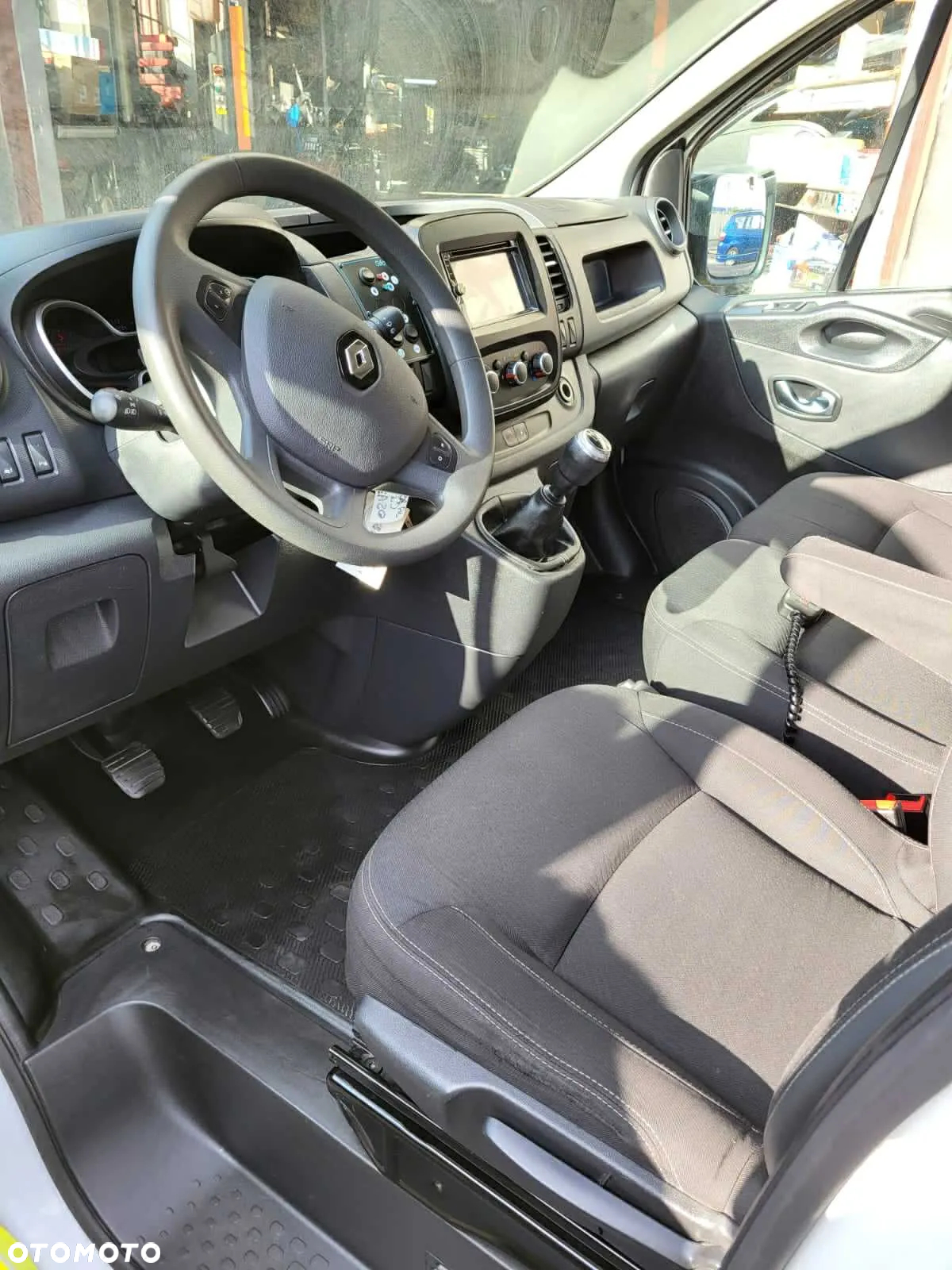 Renault Trafic dCi 120 Grand Combi Life - 8