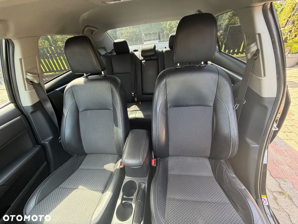 Toyota Corolla 1.6 Prestige EU6 - 9