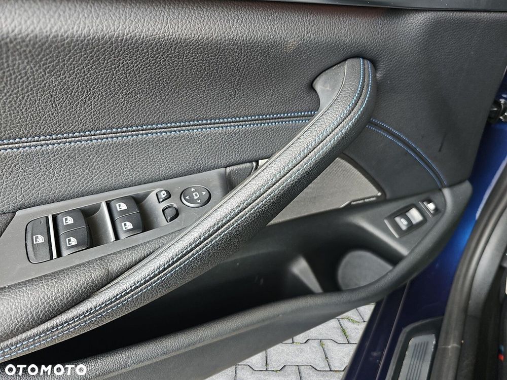 BMW Seria 5 - 21