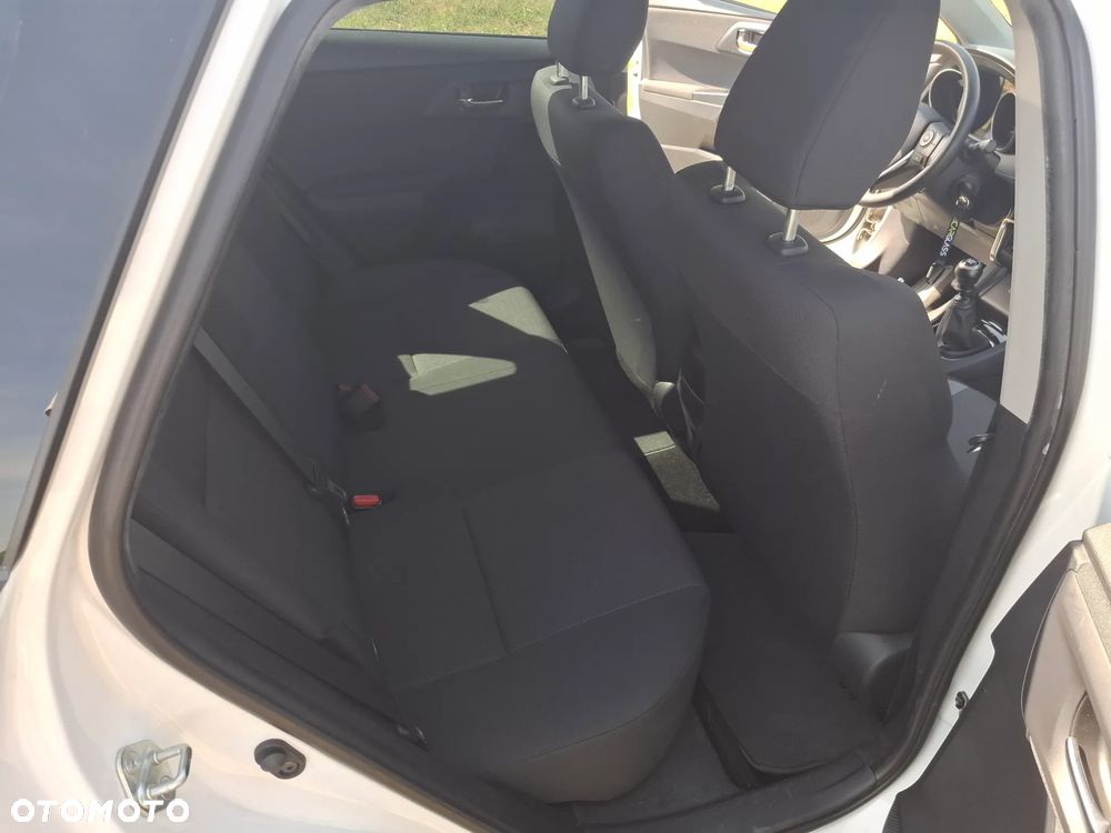 Toyota Auris 1.4 D-4D Comfort - 11