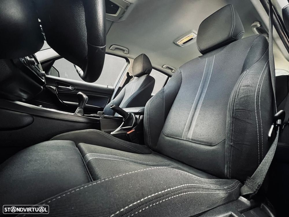 BMW 116 d Line Sport - 34