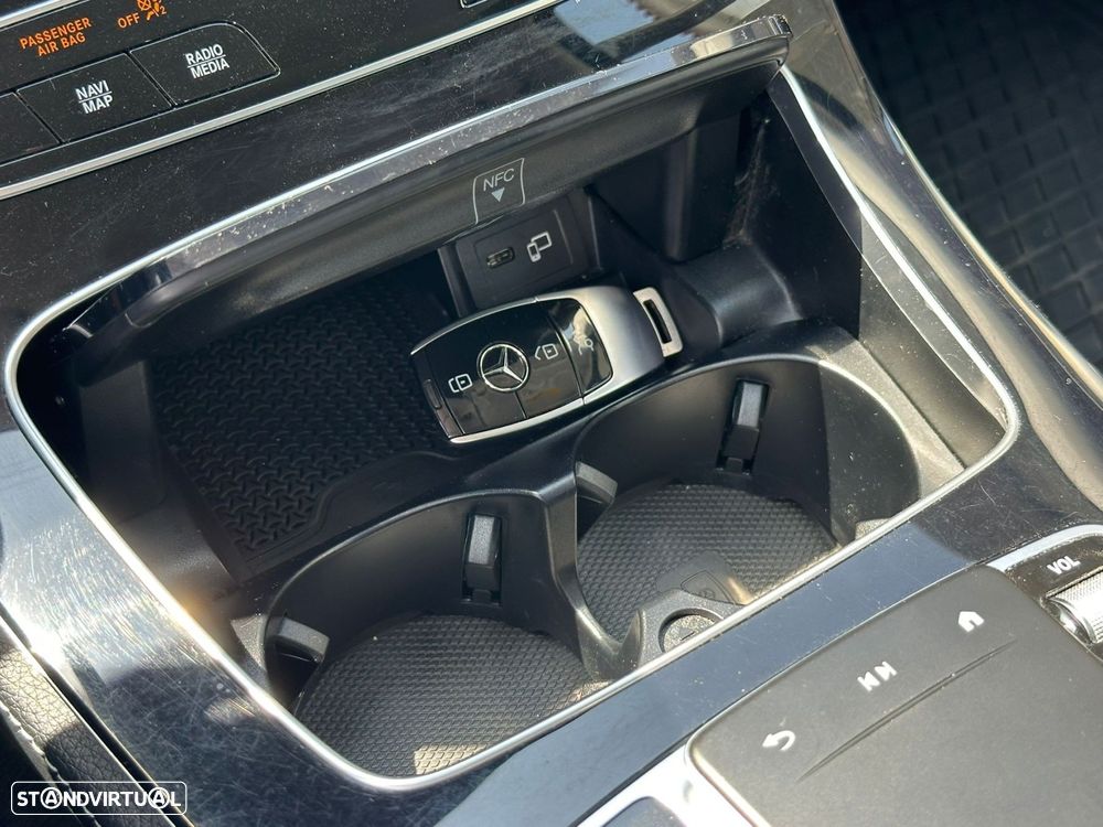 Mercedes-Benz E 220 d Avantgarde - 17