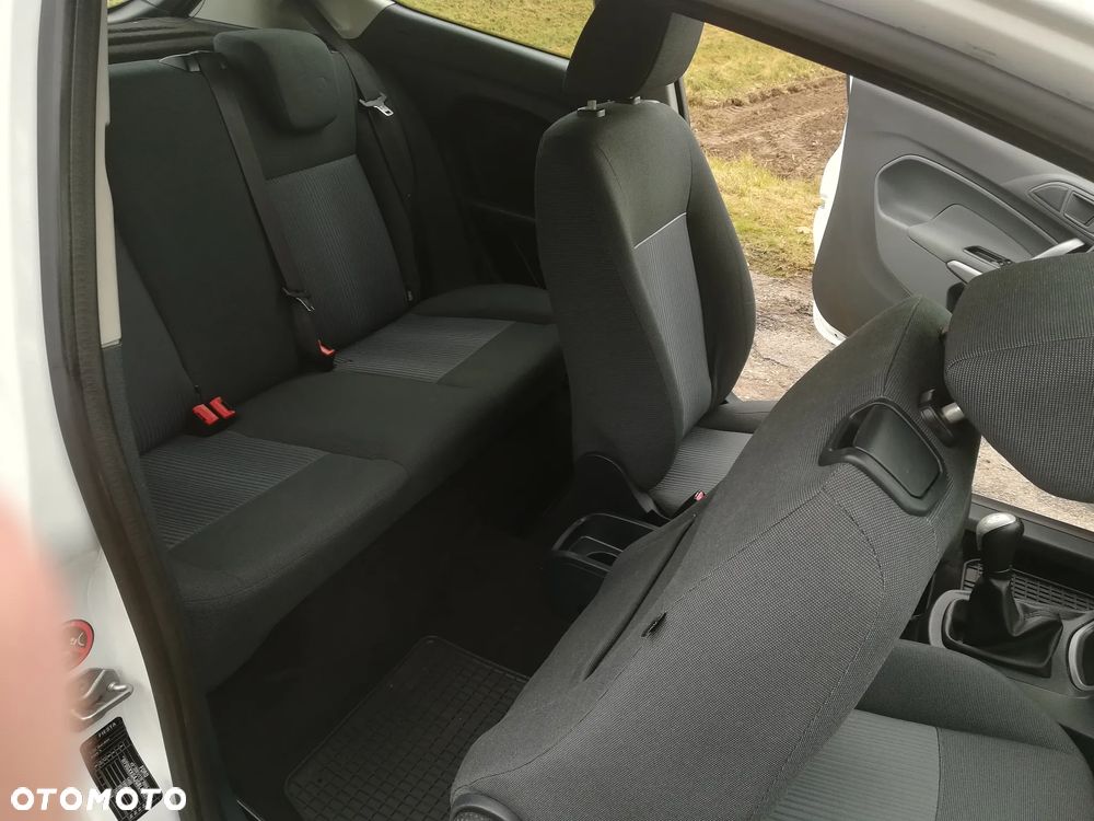 Ford Fiesta 1.25 Champions Edition - 12