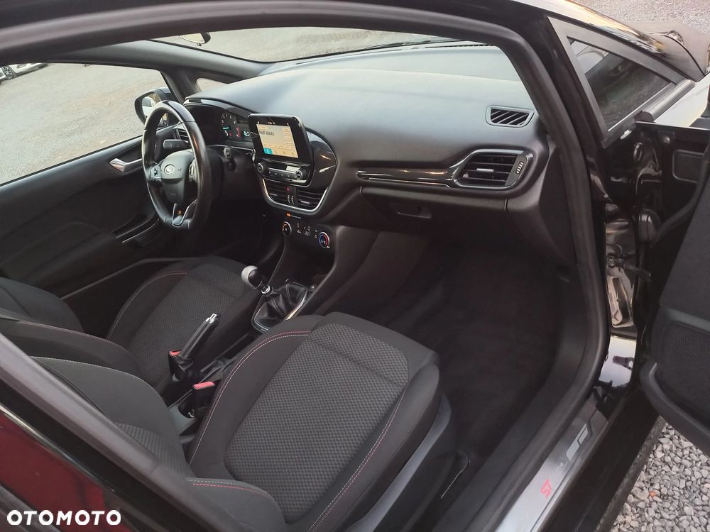 Ford Fiesta 1.0 EcoBoost S&S ST-LINE - 20