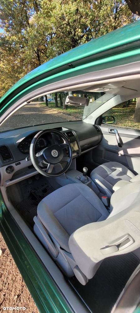 Volkswagen Polo 1.4 16V Highline - 11