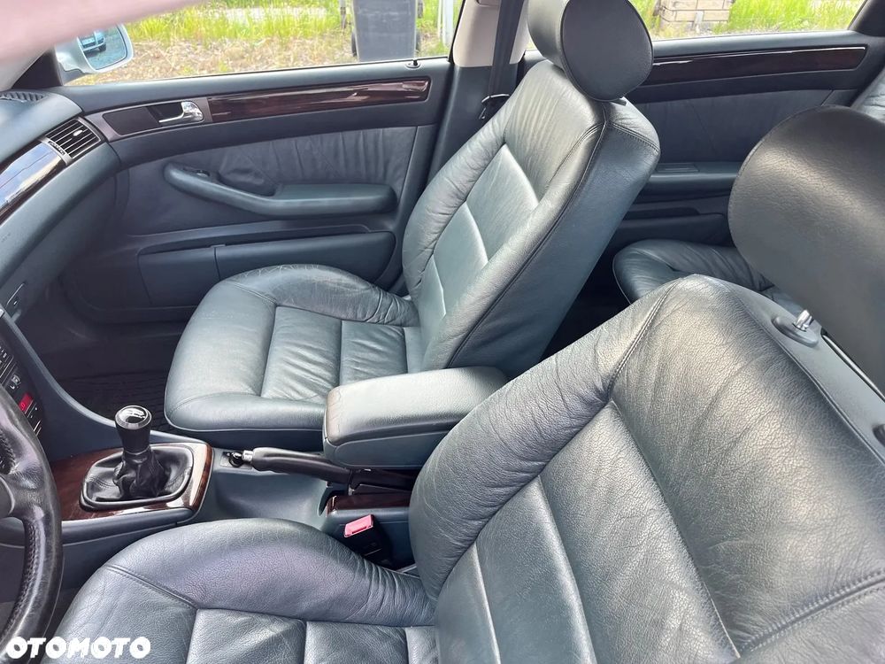 Audi A6 Limousine 2.8 - 10