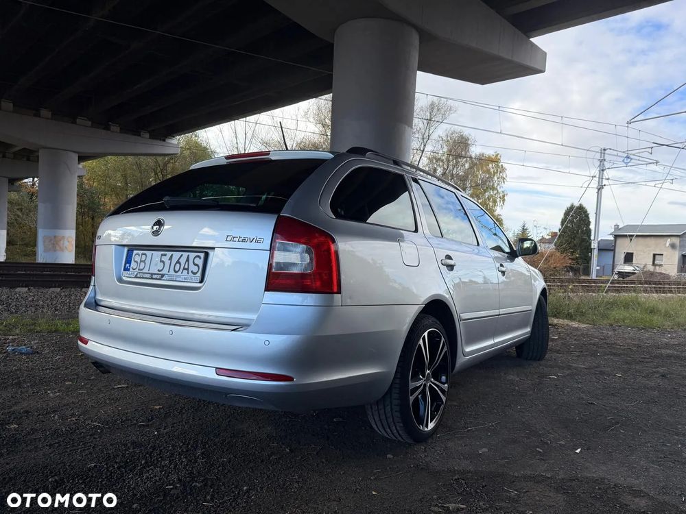 Skoda Octavia 1.4 TSI IMPULS EDITION - 5