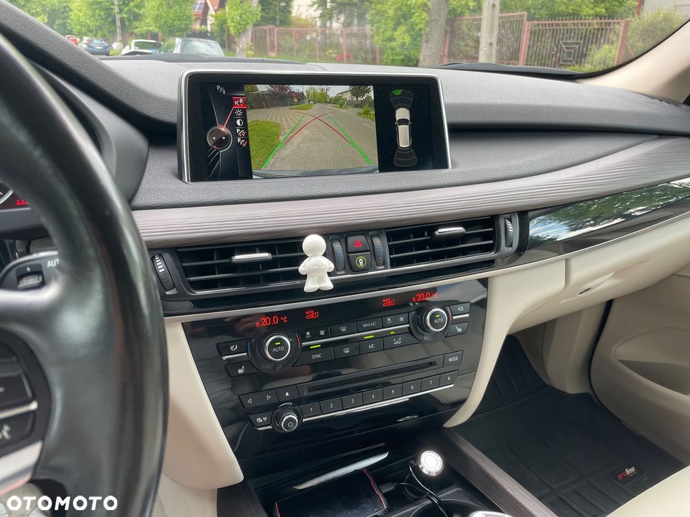 BMW X5 - 7