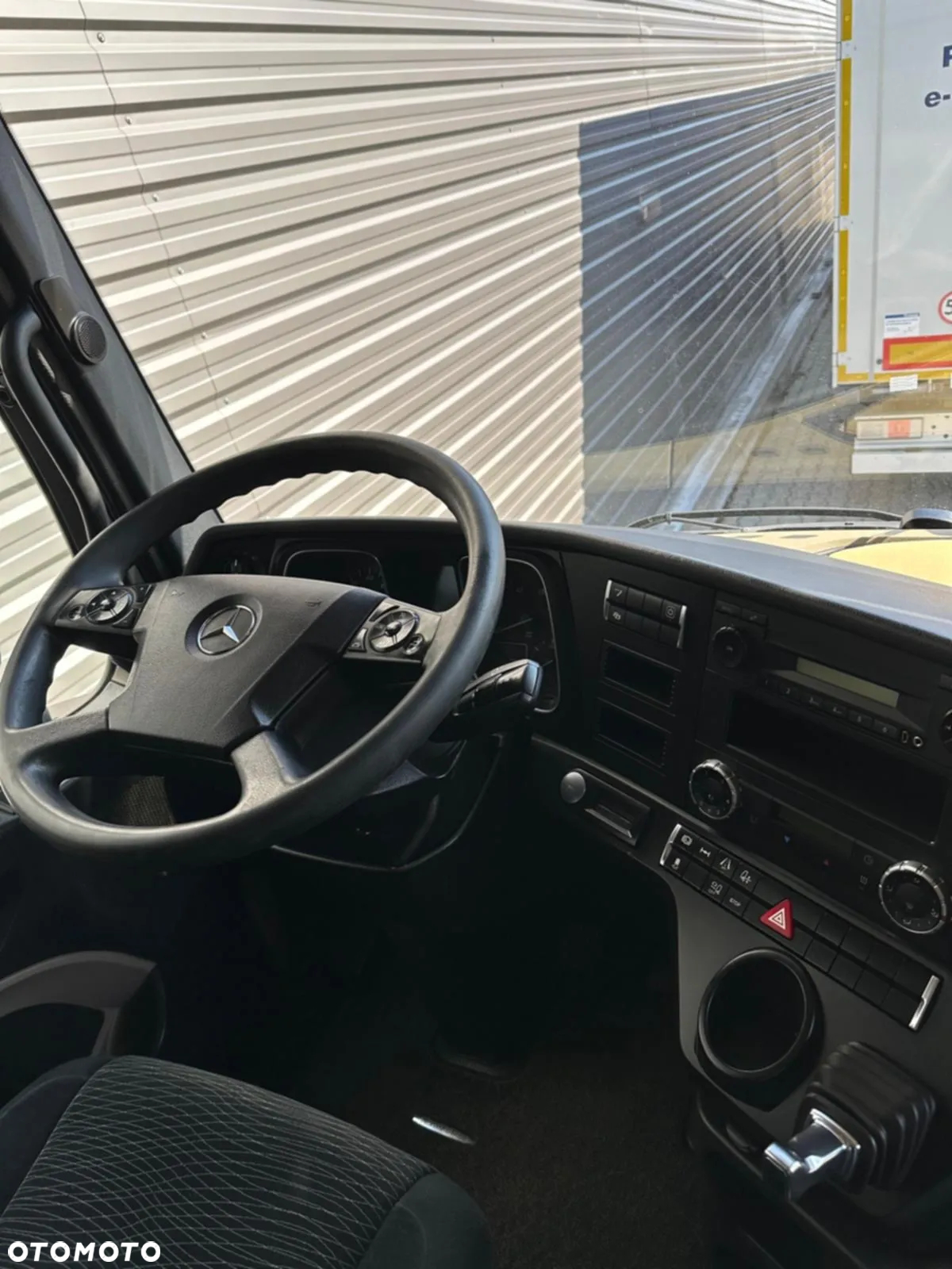 Mercedes-Benz Actros MP4 - 2