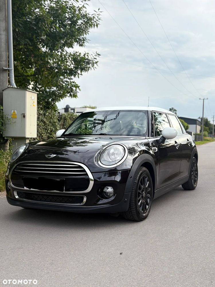 MINI Cooper Standard - 4