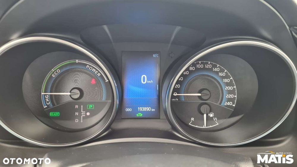 Toyota Auris - 12