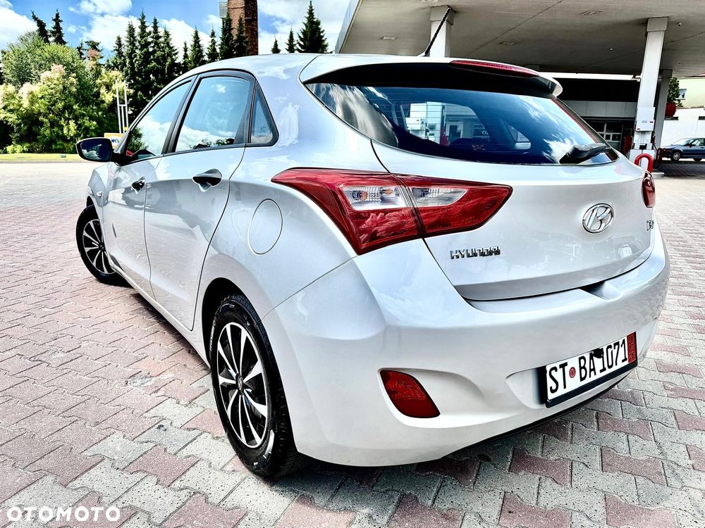 Hyundai i30 - 26