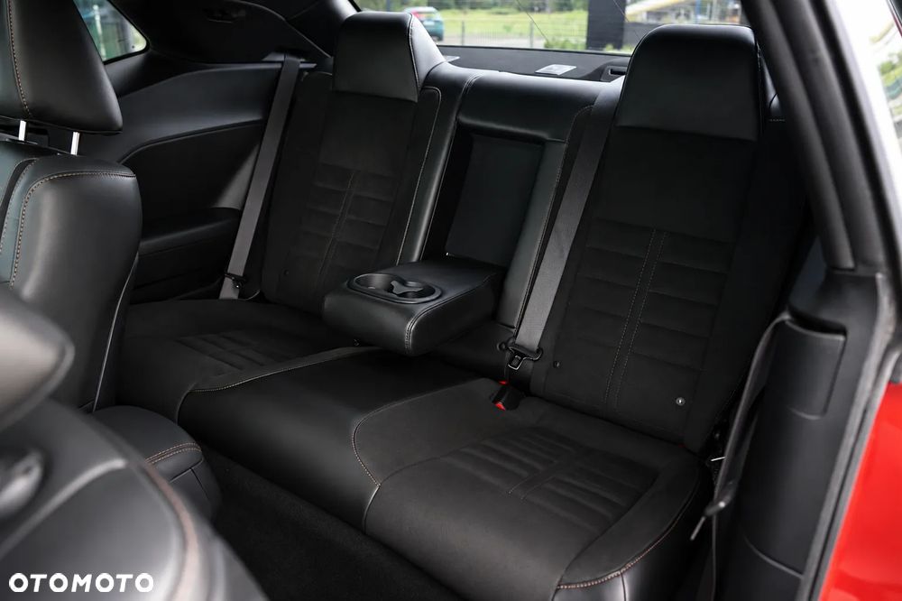 Dodge Challenger 5.7 R/T Shaker - 31