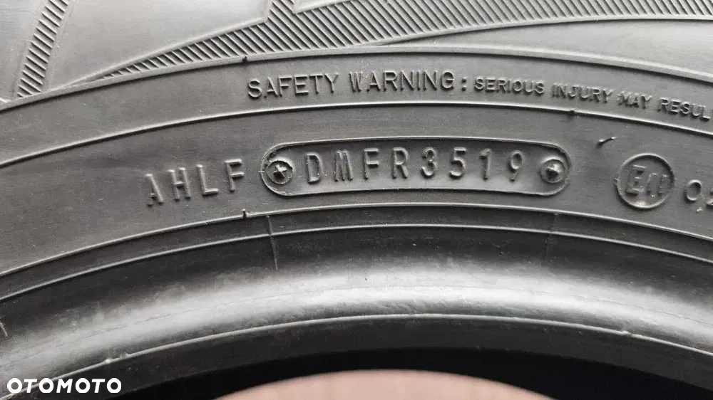 4 sztuki opony zima 215/65/17 FALKEN (GD1288) - 4